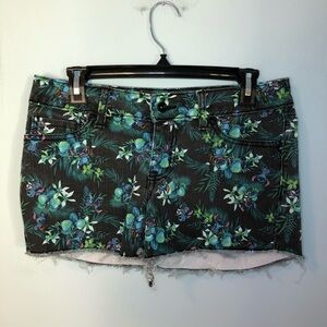 Disney Lilo & Stitch Tropical Floral Jean Shorts Size 7